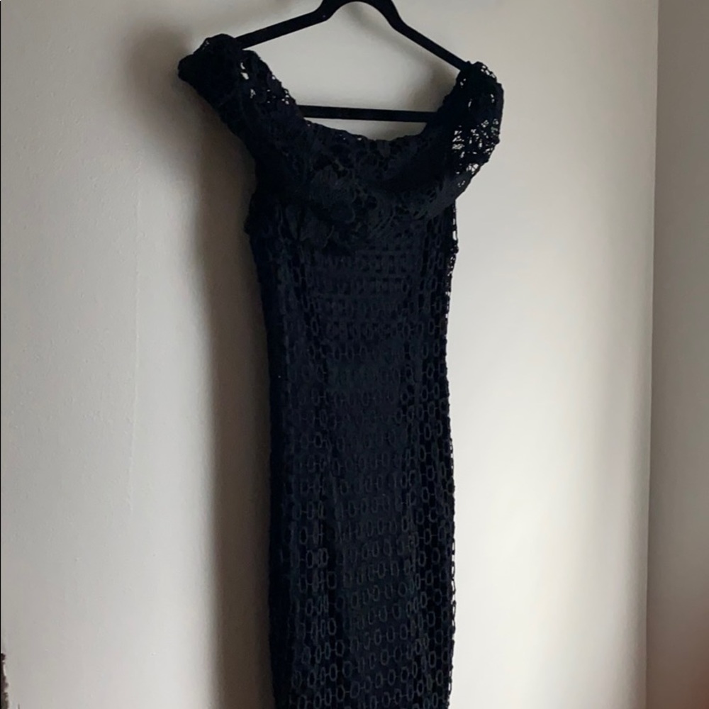 Midi black dress